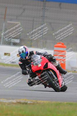 media/Oct-15-2022-Fastrack Riders (Sat) [[9a18b22502]]/Level2/Turn 9 1130am/